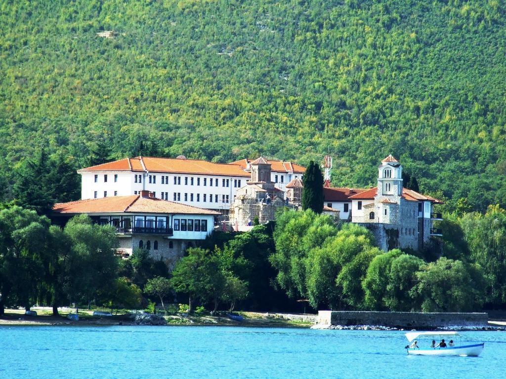 Ljubaništa Hotel St. Naum מראה חיצוני תמונה